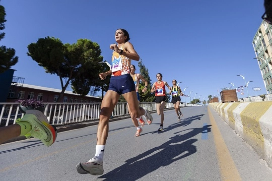 Tarsus’un Tarih Kokan Sokaklarında 14. Tarsus Yarı Maratonu 2022