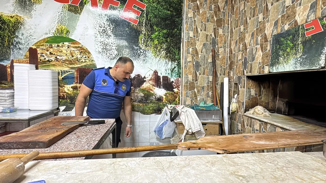 Tarsus’ta lokanta ve kafelere kapsamlı denetim: 174 iş yeri kontrol edildi