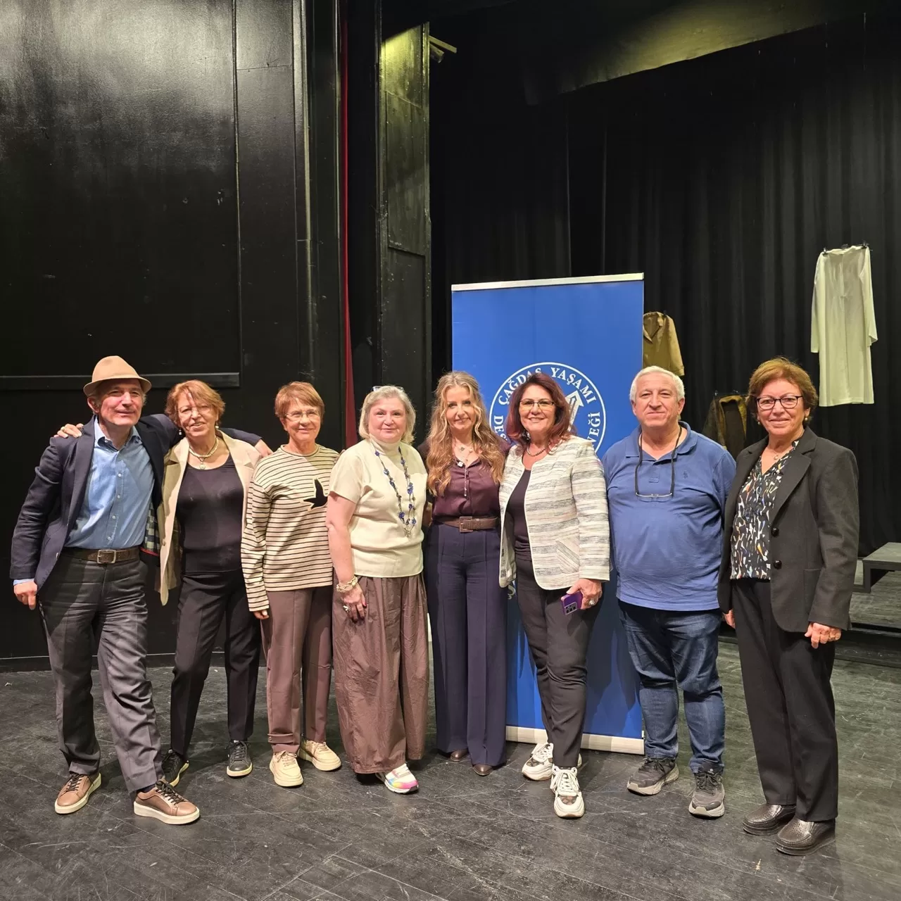 Adana’da Edebiyatla Tarih Birleşti: Sema Soykan ve Emin Çapa’dan Dolu Dolu Gece