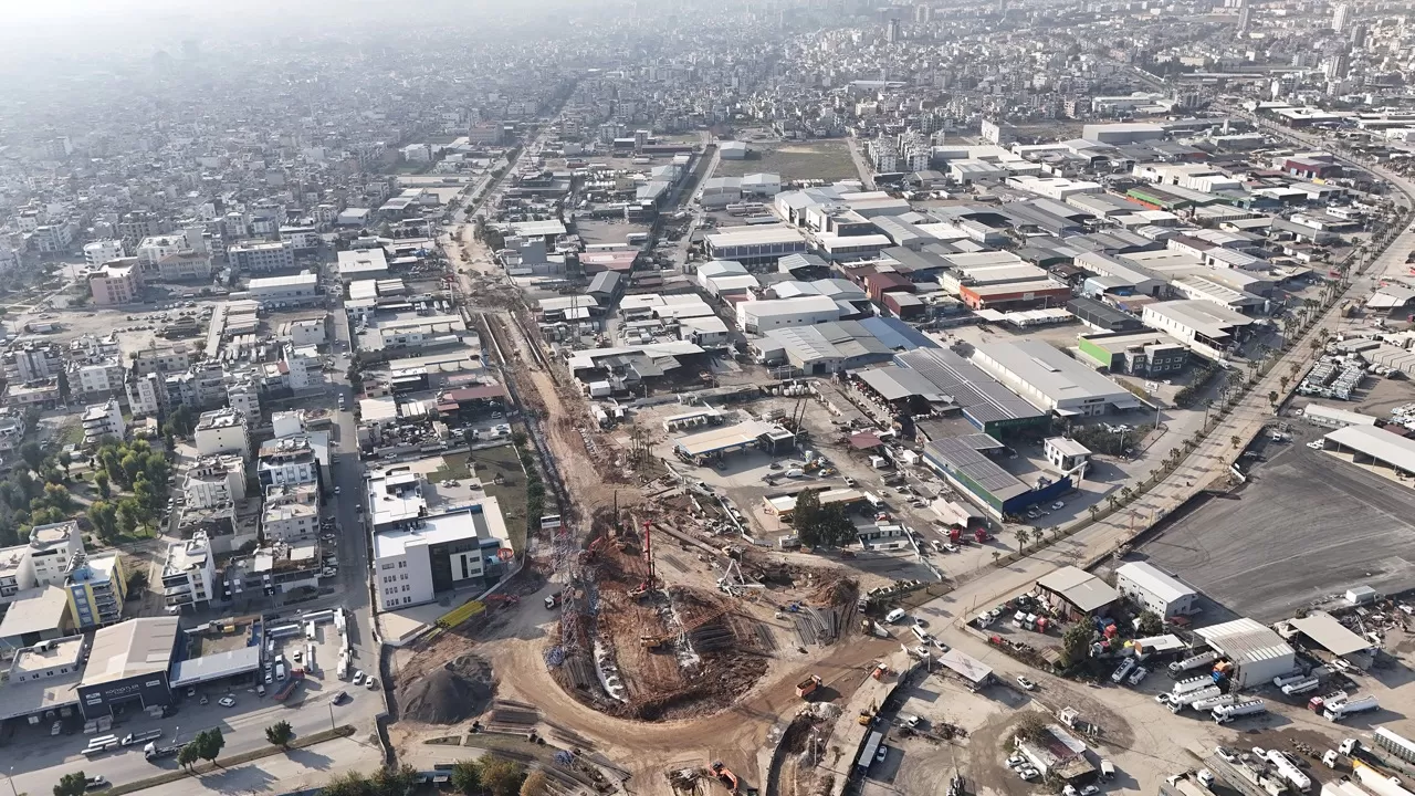 Mersin Trafiğine Nefes Aldıracak Hal Katlı Kavşağında son durum