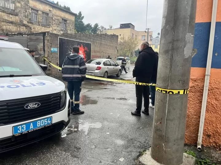 Tarsus’ta Oto Tamircisine Silahlı Saldırı: Ayağından Vuruldu