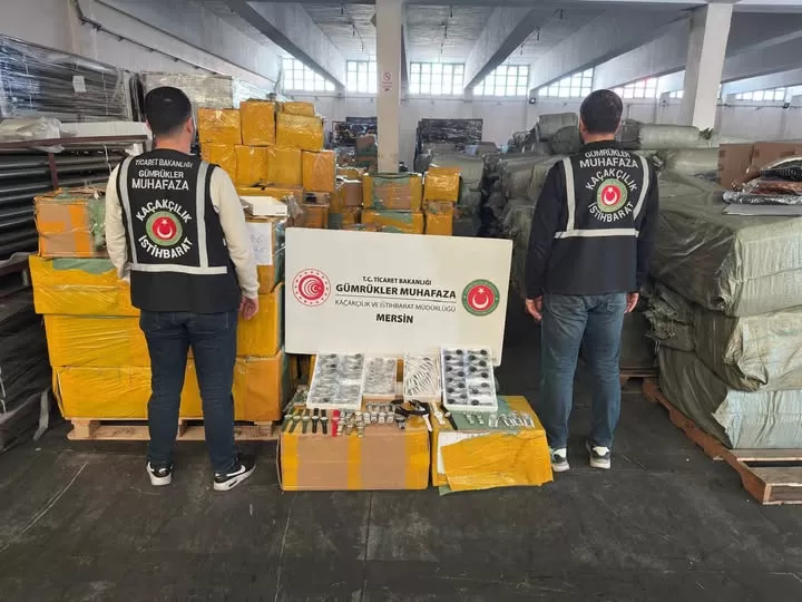 Mersin Gümrük Muhafaza’dan Dev Operasyon: 1,5 Milyar TL’lik Kaçak Saat Ele Geçirildi