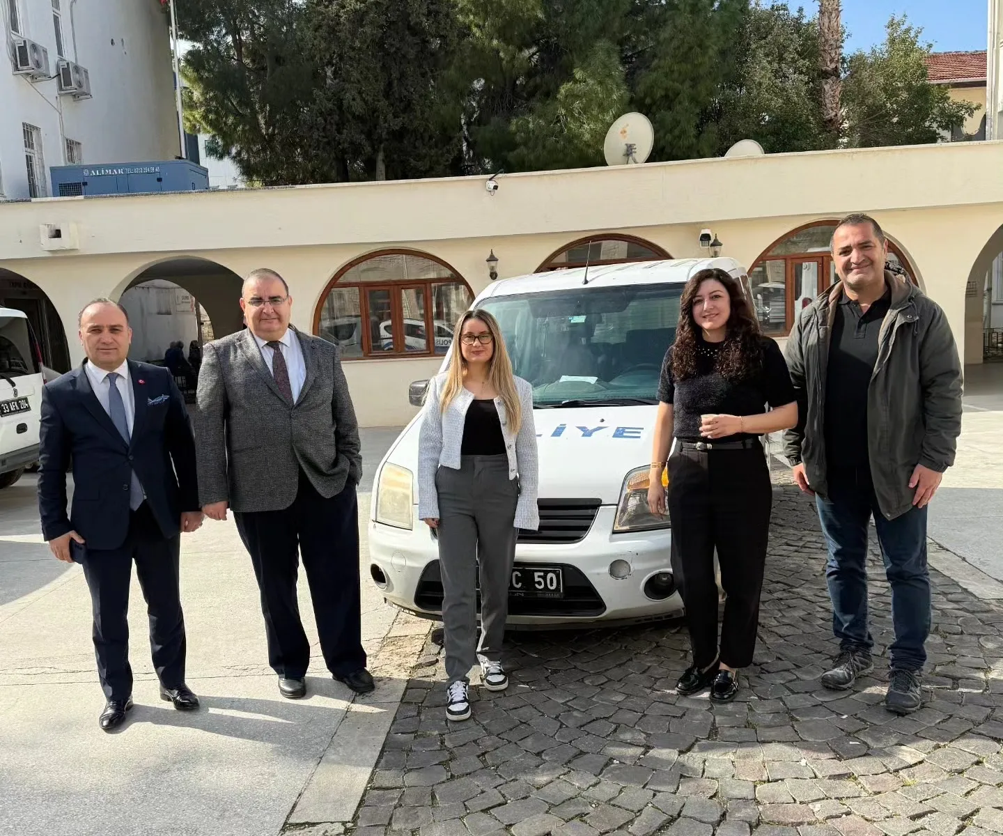 Silifke’de Bir İlk! Vergi Dairesinde Kadın Şoför Göreve Başladı