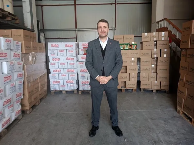 Mersin Siirtliler Vakfı’ndan Ramazan’da Binlerce Aileye Destek