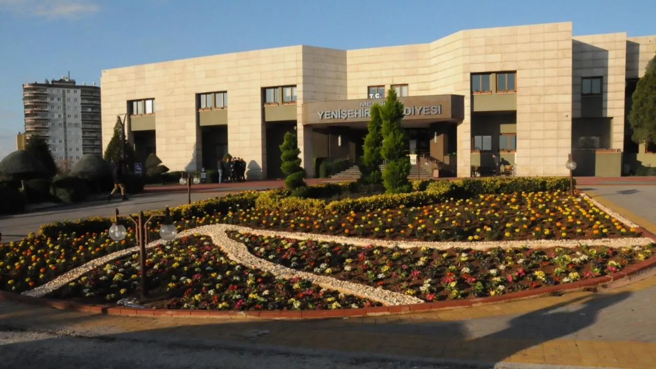 Yenişehir Belediyesi’ne şafak operasyonu: 31 kişi için gözaltı kararı